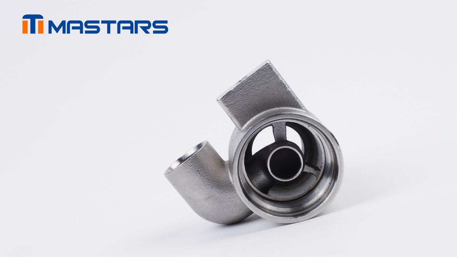 1767680698588608.jpg 1760593400472.jpg