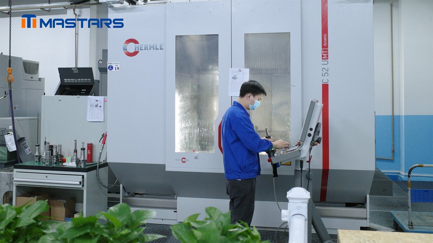 Precision CNC machining supports complex housings from roughing through final feature machining. Precision CNC machining supports complex housings from roughing through final feature machining.