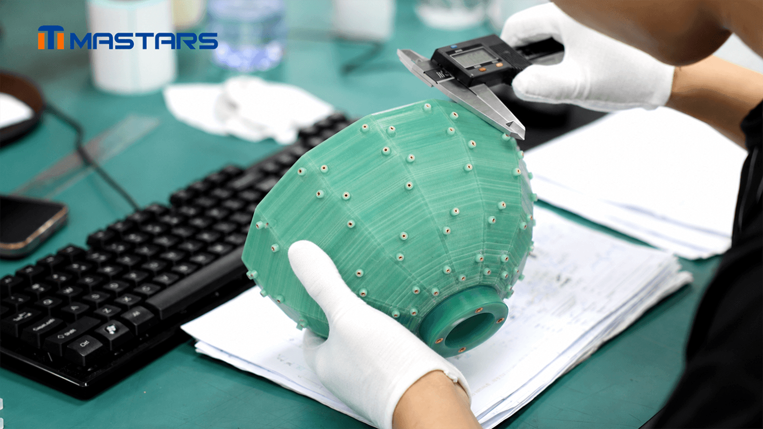 The Mastars team checks the critical dimensions and mounting features of the curved FR-4 component in preparation for subsequent module assembly. The Mastars team checks the critical dimensions and mounting features of the curved FR-4 component in preparation for subsequent module assembly.