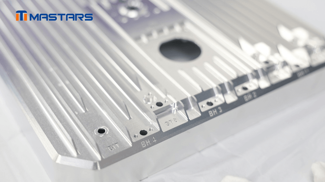 Closely spaced cooling fins and precision-machined connector interfaces on the aluminum enclosure.