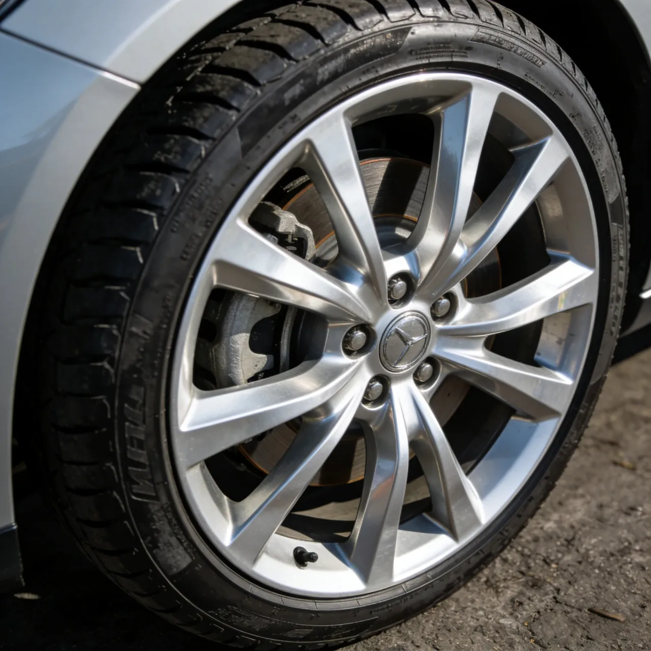 Precision Automotive Applications,Automotive Wheels,Automotive Tire