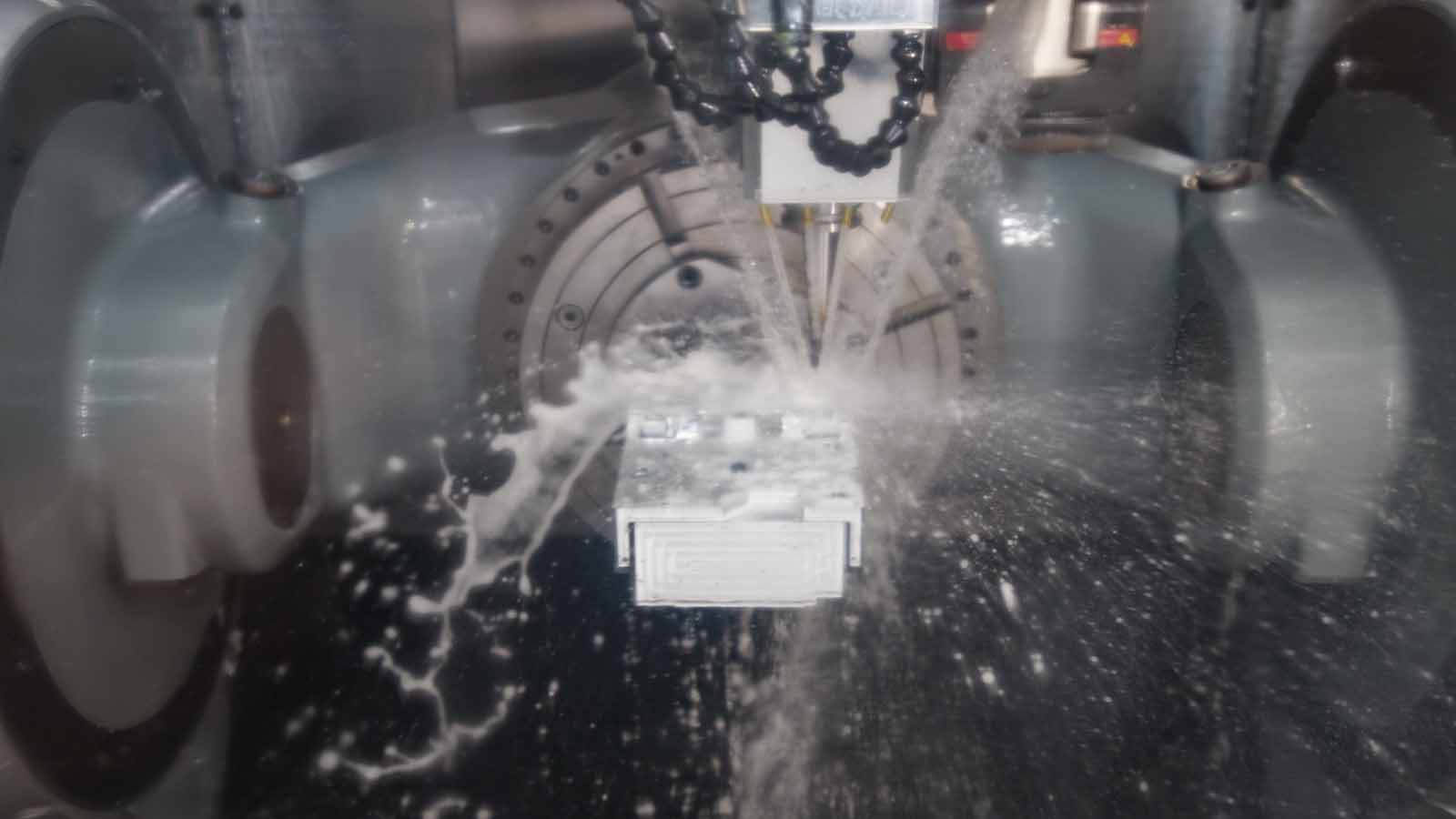 Do you know the advantages of five axis machining center?|rapid cnc machining