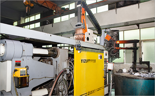 Die casting machine